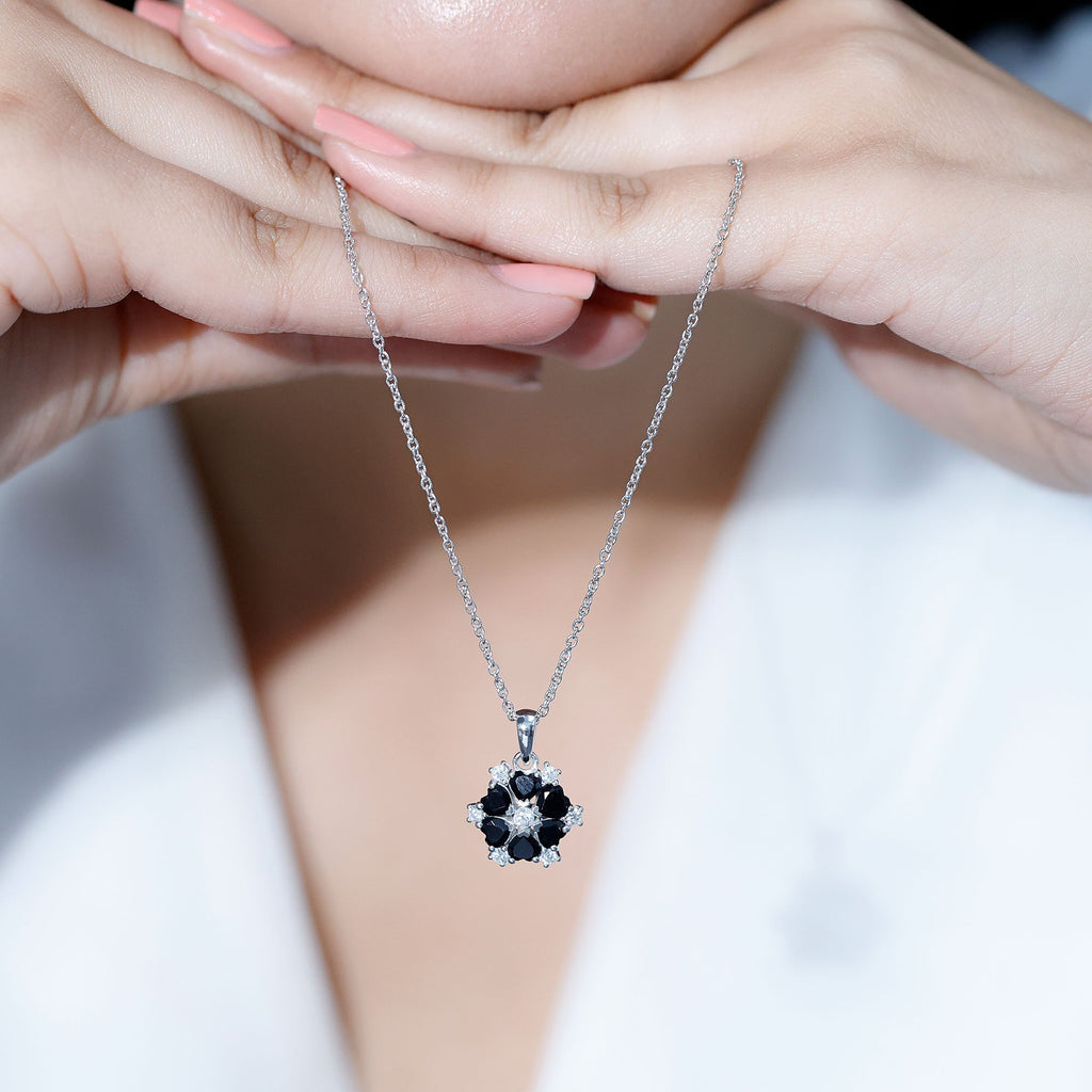 Natural Heart Shape Black Onyx Flower Pendant Necklace With Chain