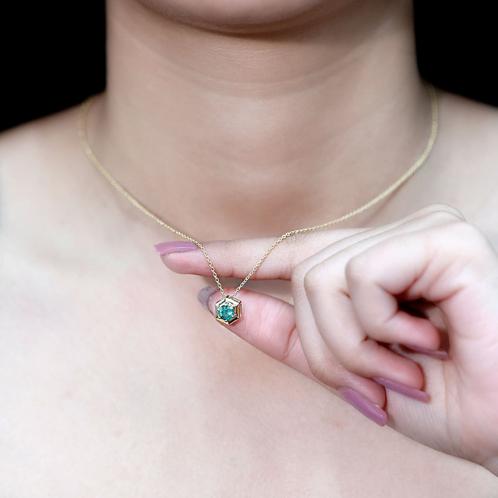 0.75 CT Antique Emerald Solitaire Pendant in 6 Prong Setting