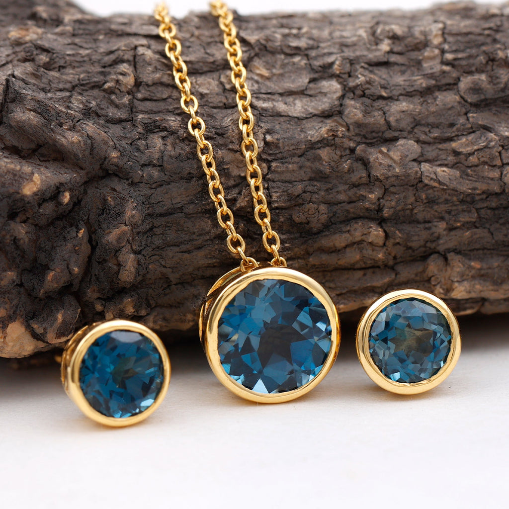 4.7 Carat Round London Blue Topaz Solitaire Jewelry Set in Bezel Setting