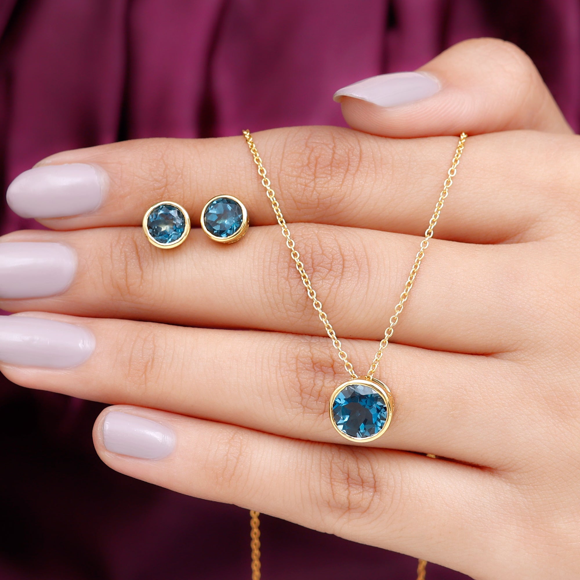 4.7 Carat Round London Blue Topaz Solitaire Jewelry Set in Bezel Setting