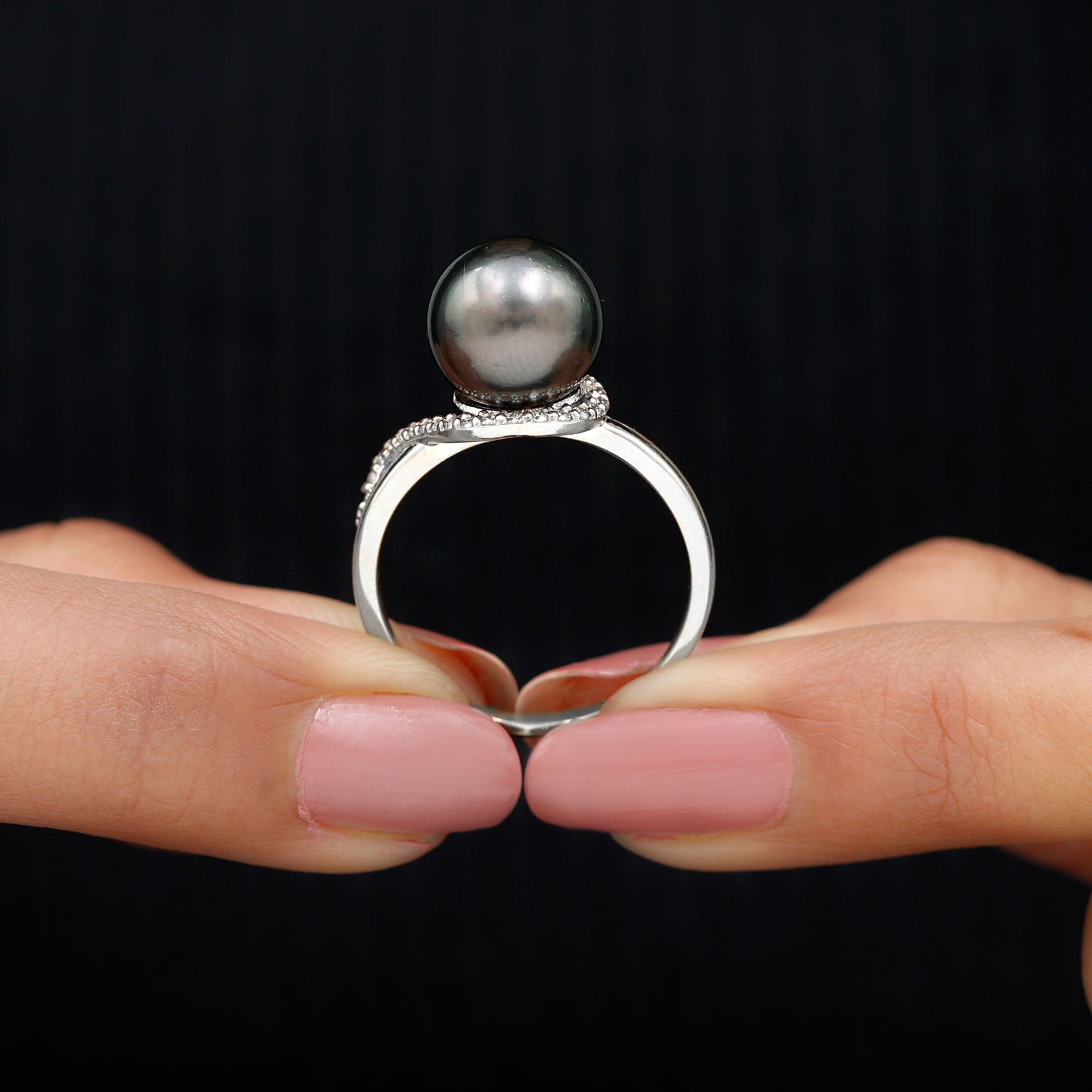 10MM Tahitian Pearl Solitaire Engagement Ring with Diamond