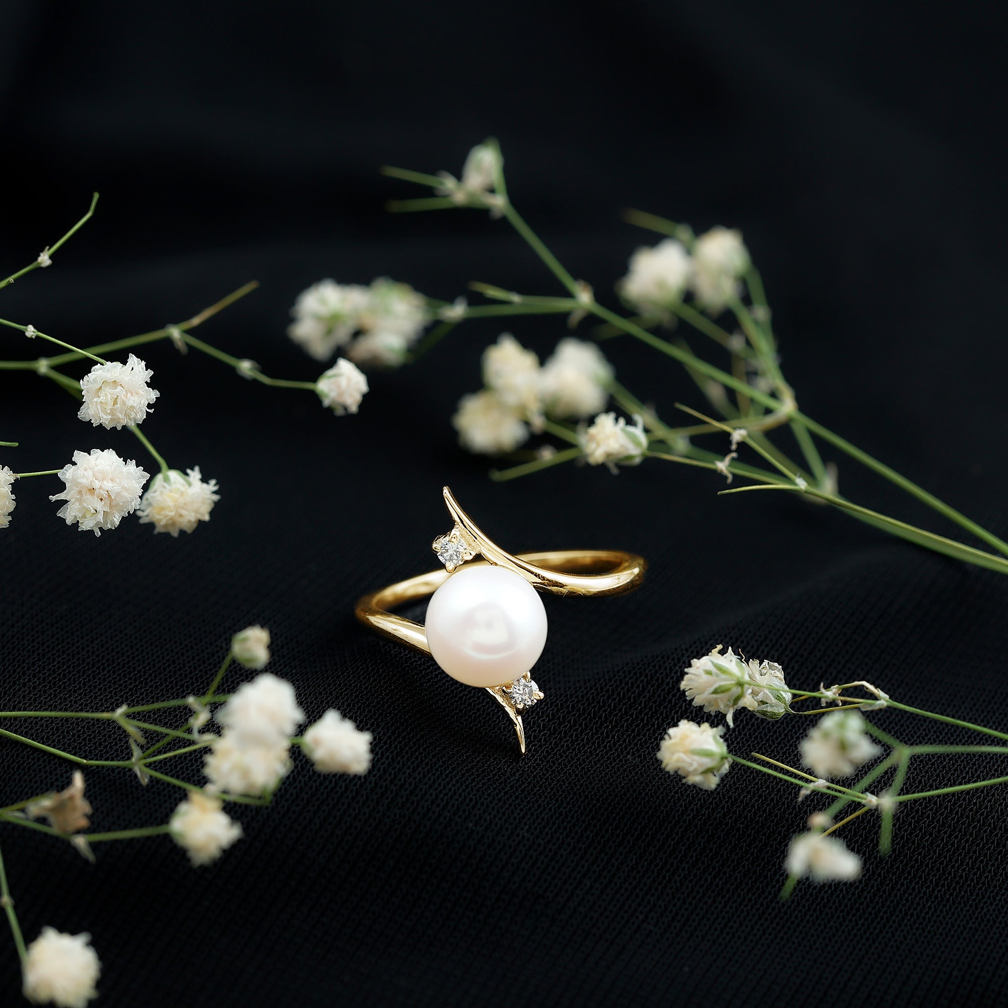 7.50 CT Freshwater Pearl Solitaire Bypass Ring with Diamond