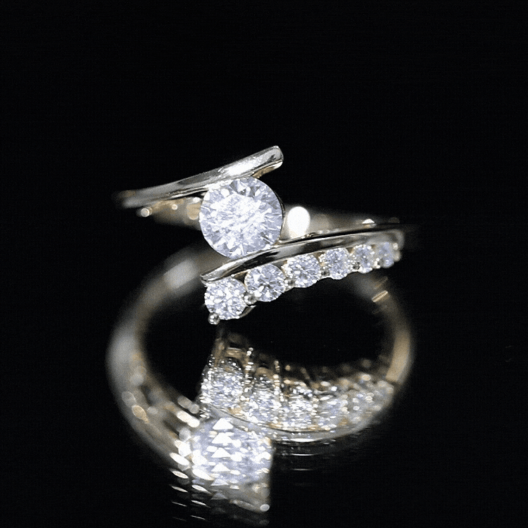6 MM Certified Round Moissanite Bypass Engagement Ring