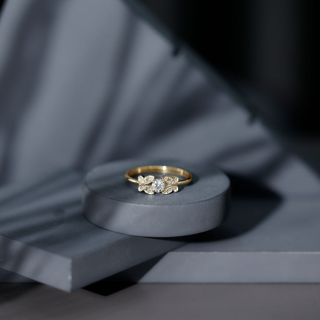 Round Cut Diamond Nature Engagement Ring