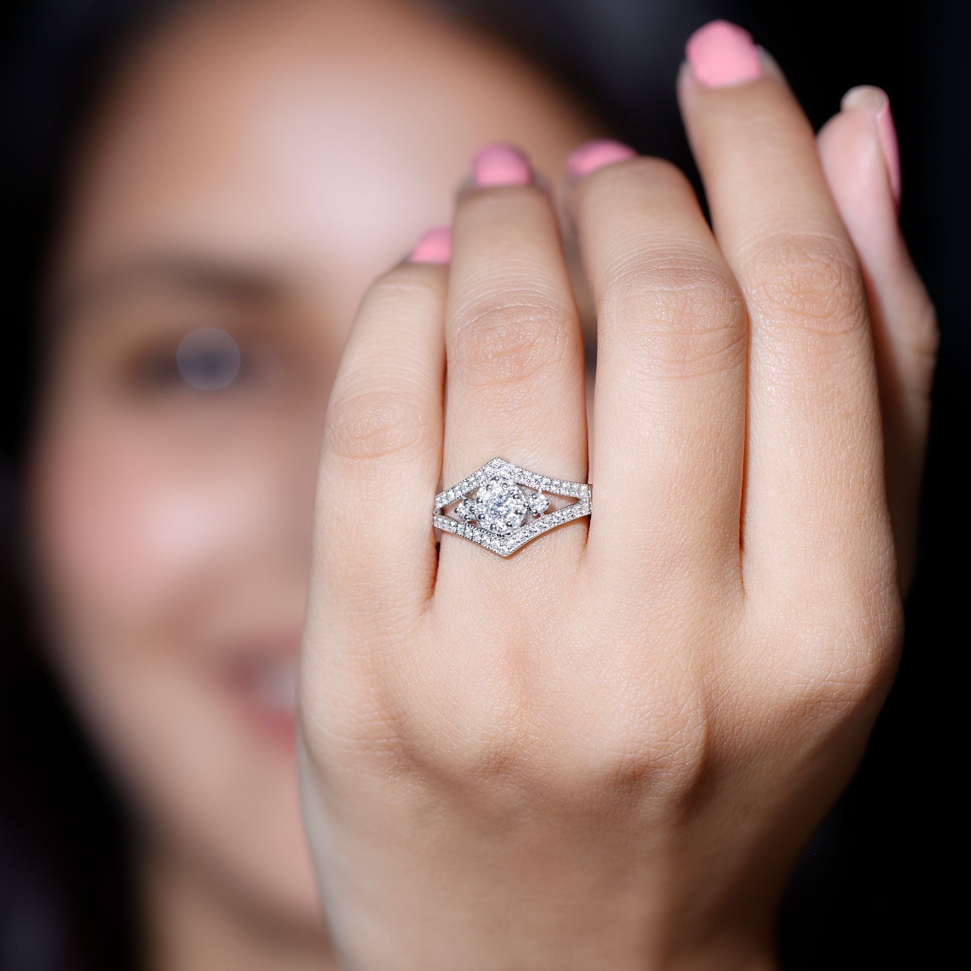 Round Zircon Statement Engagement Ring in Gold