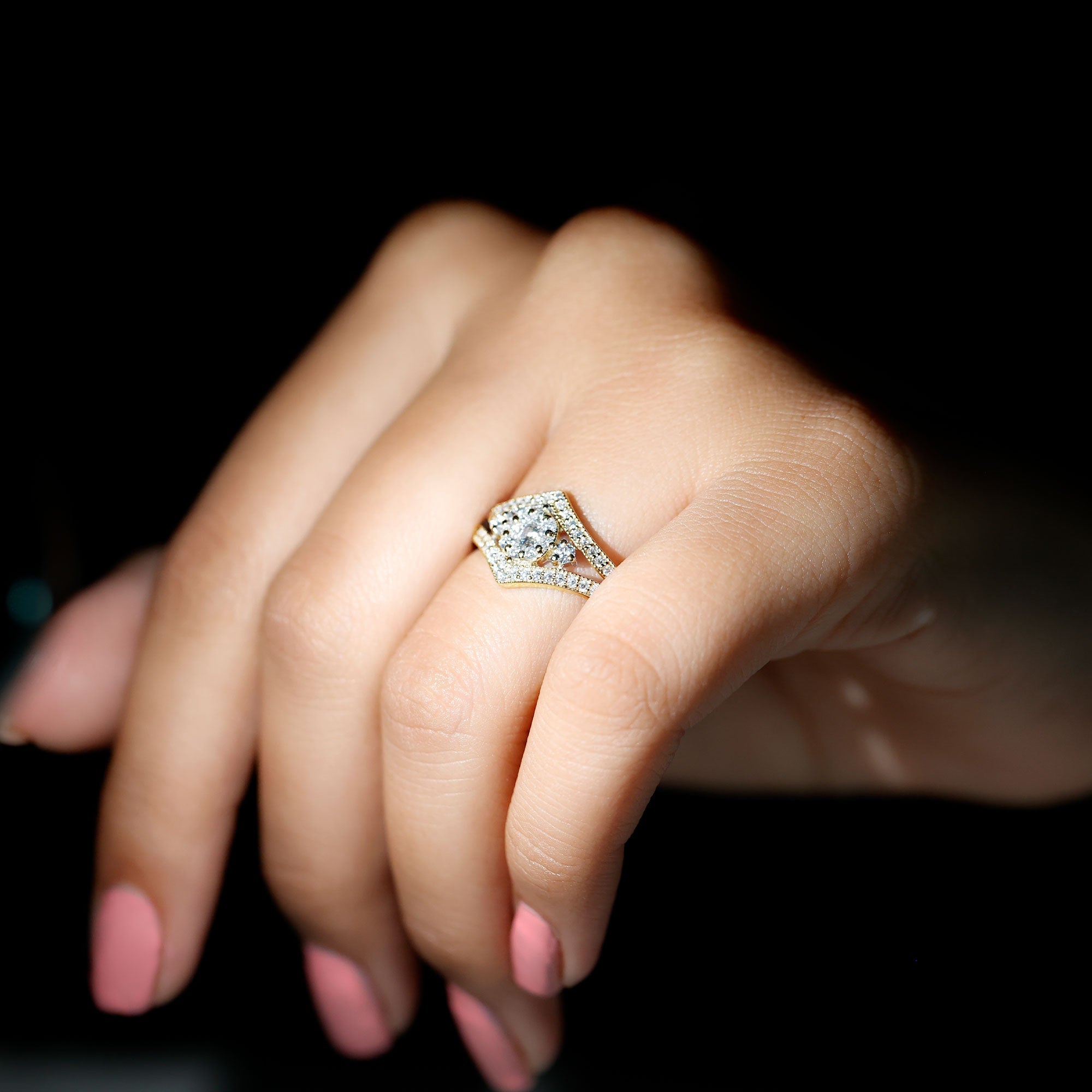 Round Zircon Statement Engagement Ring in Gold