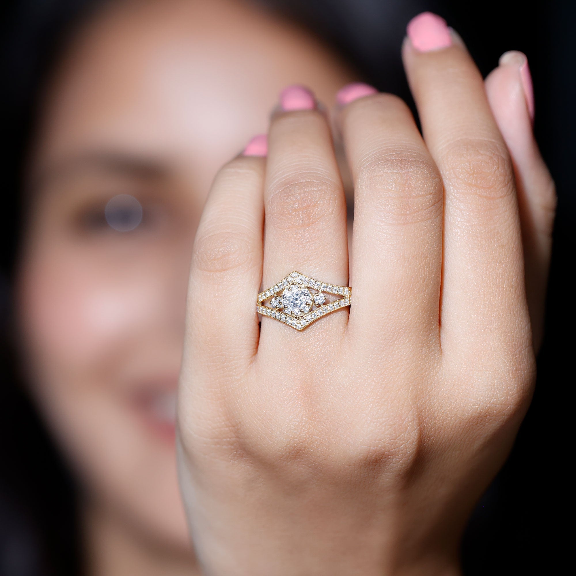 Round Zircon Statement Engagement Ring in Gold