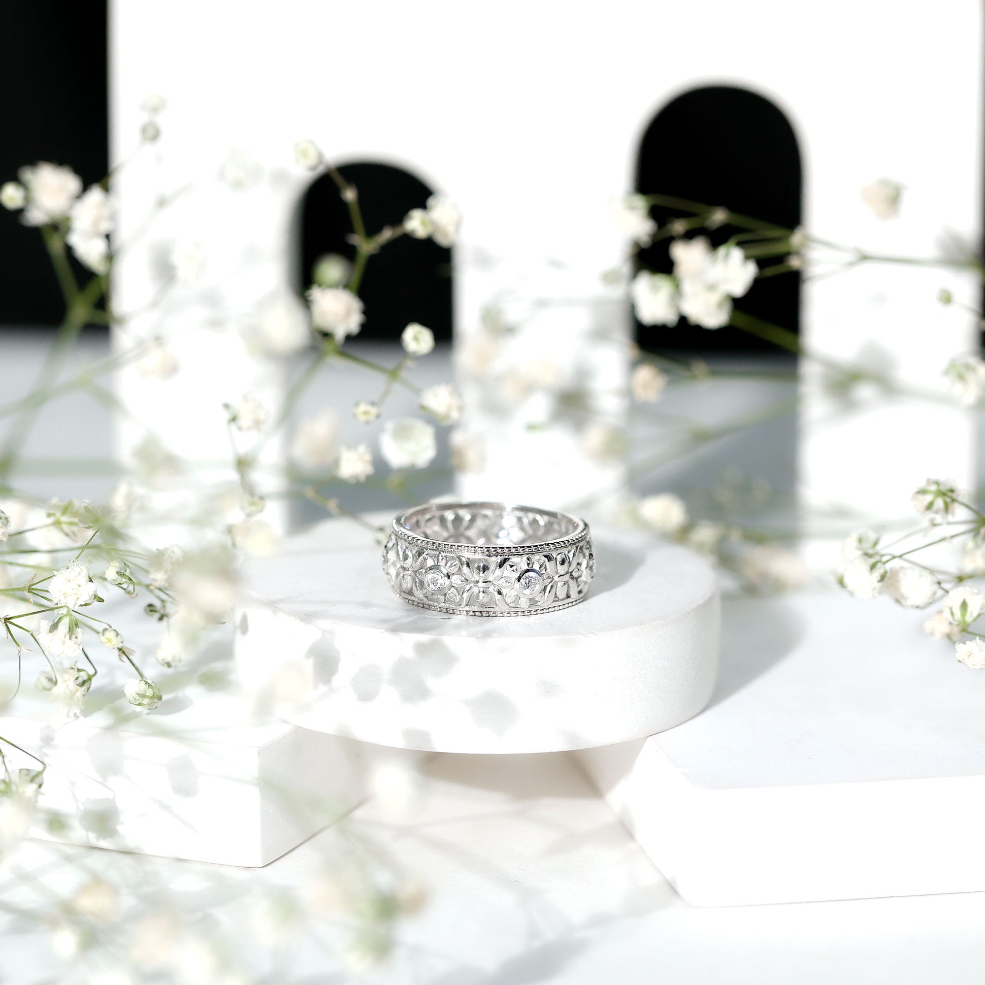 Flower Inspired Zircon Filigree Wedding Band