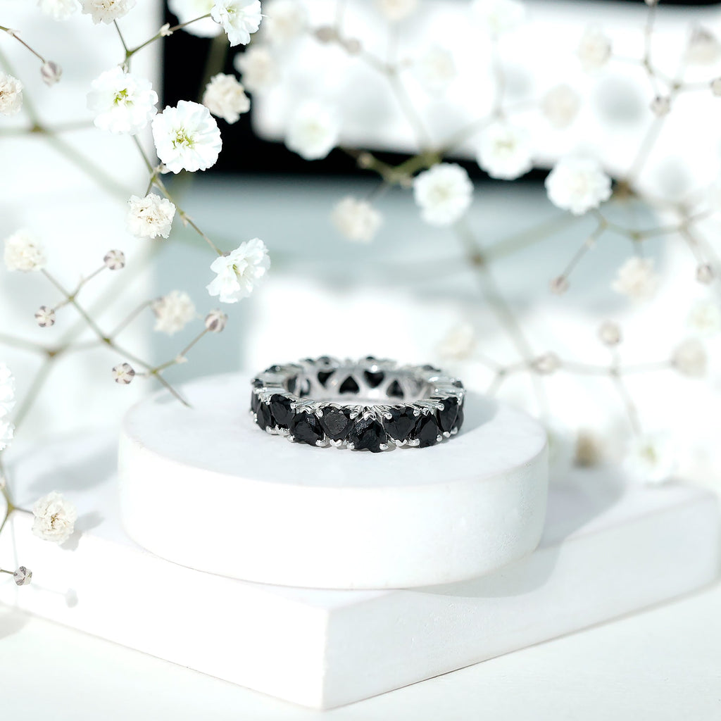 Heart Shaped Black Onyx Eternity Wedding Band