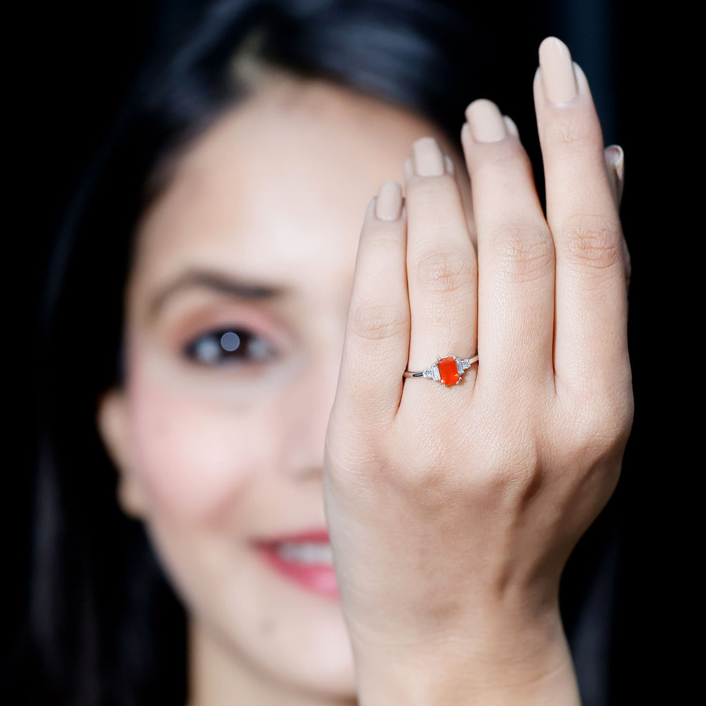 3/4 CT Fire Opal Solitaire Engagement Ring with Diamond