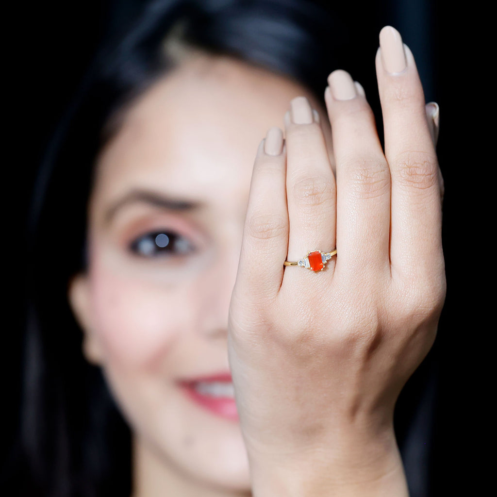3/4 CT Fire Opal Solitaire Engagement Ring with Diamond