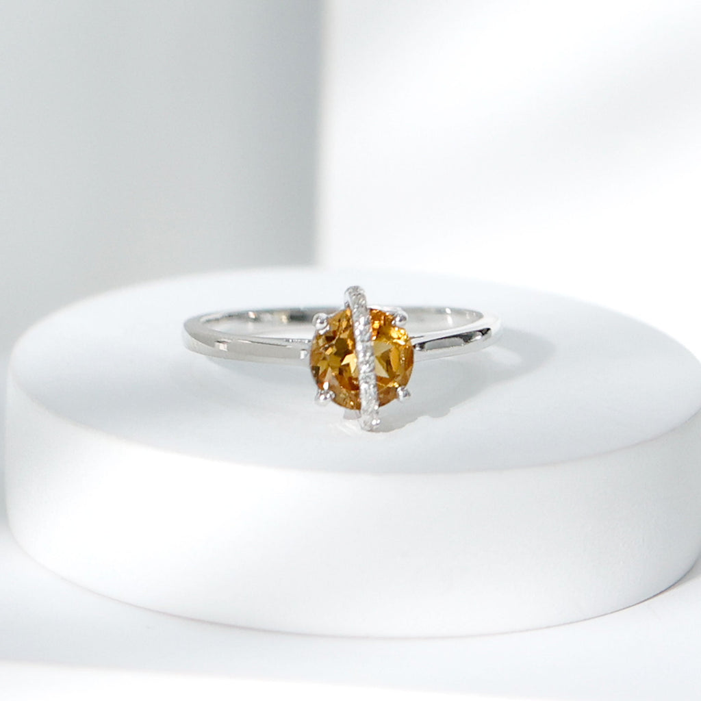 0.75 CT Designer Round Shape Citrine Ring with Diamond Stones