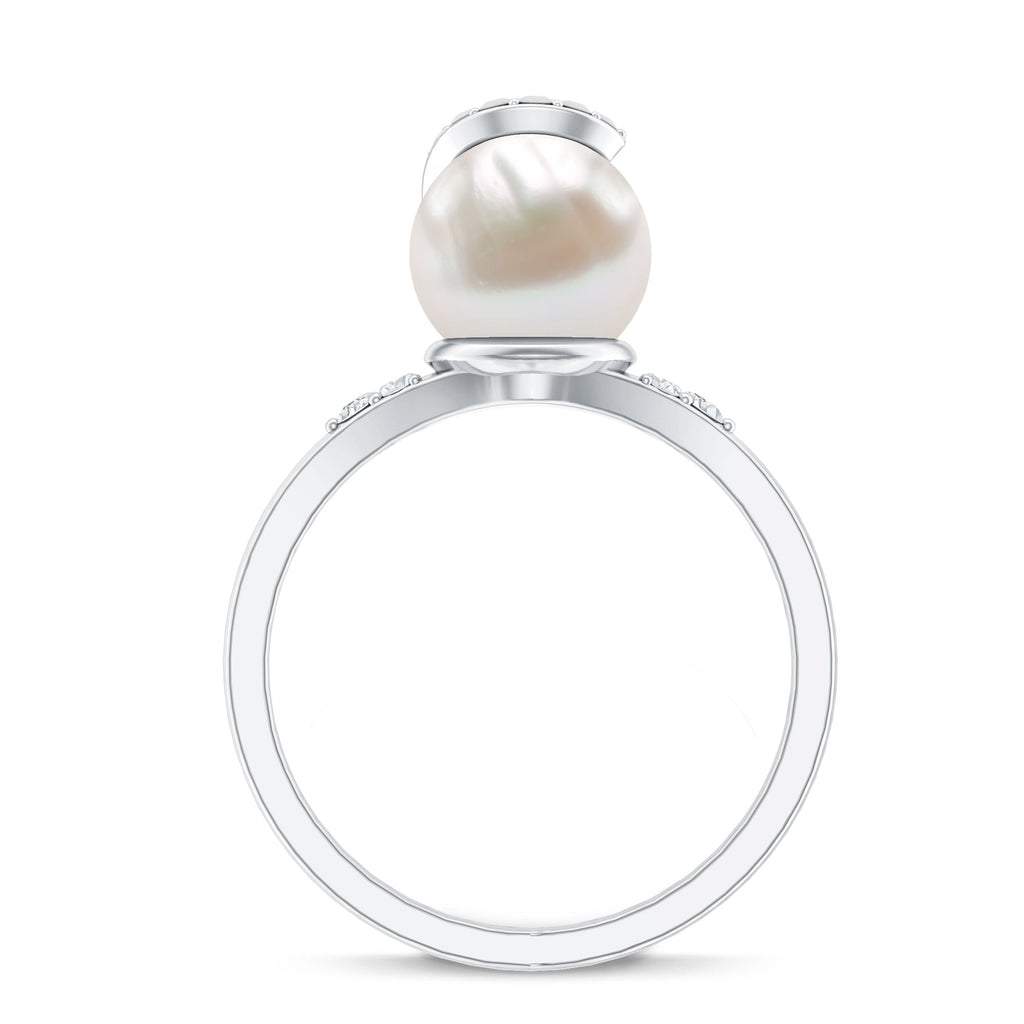 Elegant Freshwater Pearl Solitaire Ring with Diamond Trio