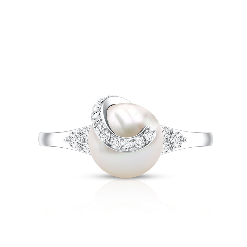 Elegant Freshwater Pearl Solitaire Ring with Diamond Trio