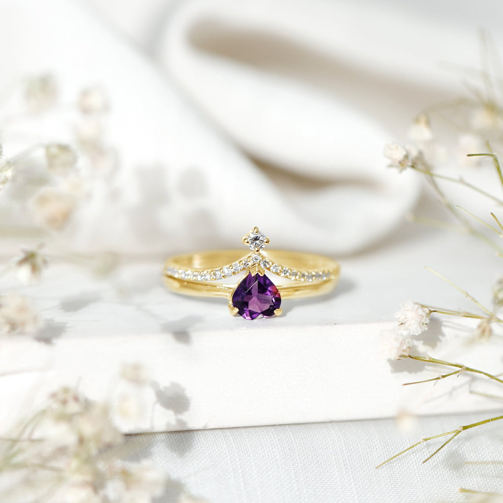 Natural Amethyst Solitaire Heart Ring Set with Diamond