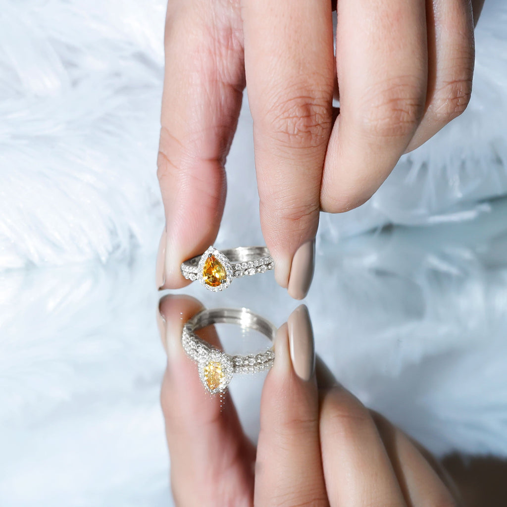 Teardrop Citrine Bridal Ring Set with Moissanite