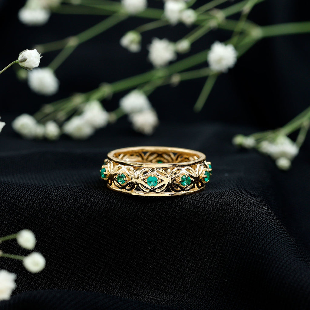 Vintage Style Lab Grown Emerald Celtic Knot Wedding Band