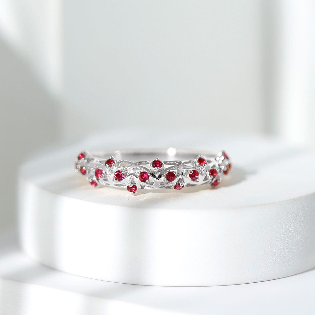 Filigree Detailed Ruby Gold Band Ring in Prong Setting
