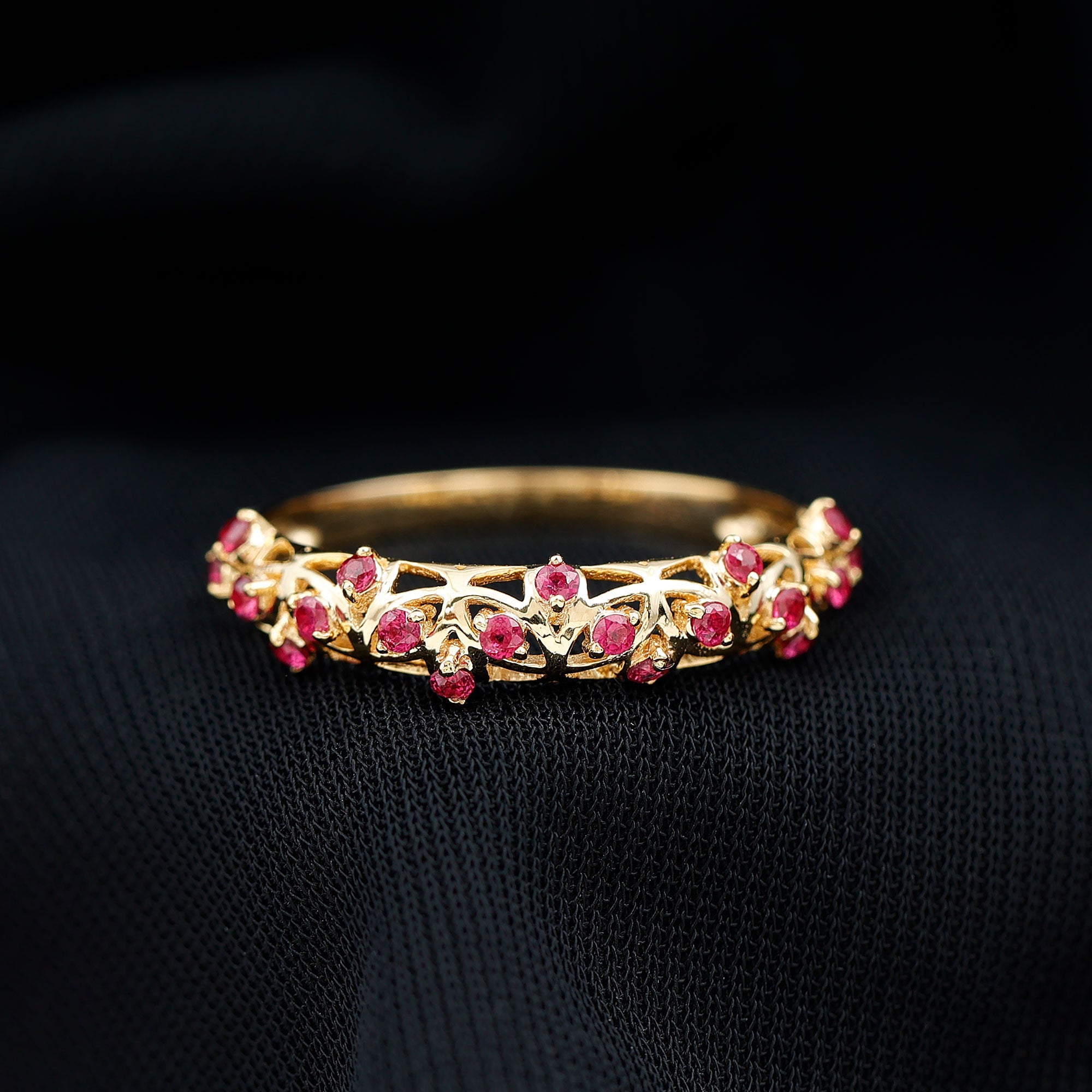 Filigree Detailed Ruby Gold Band Ring in Prong Setting