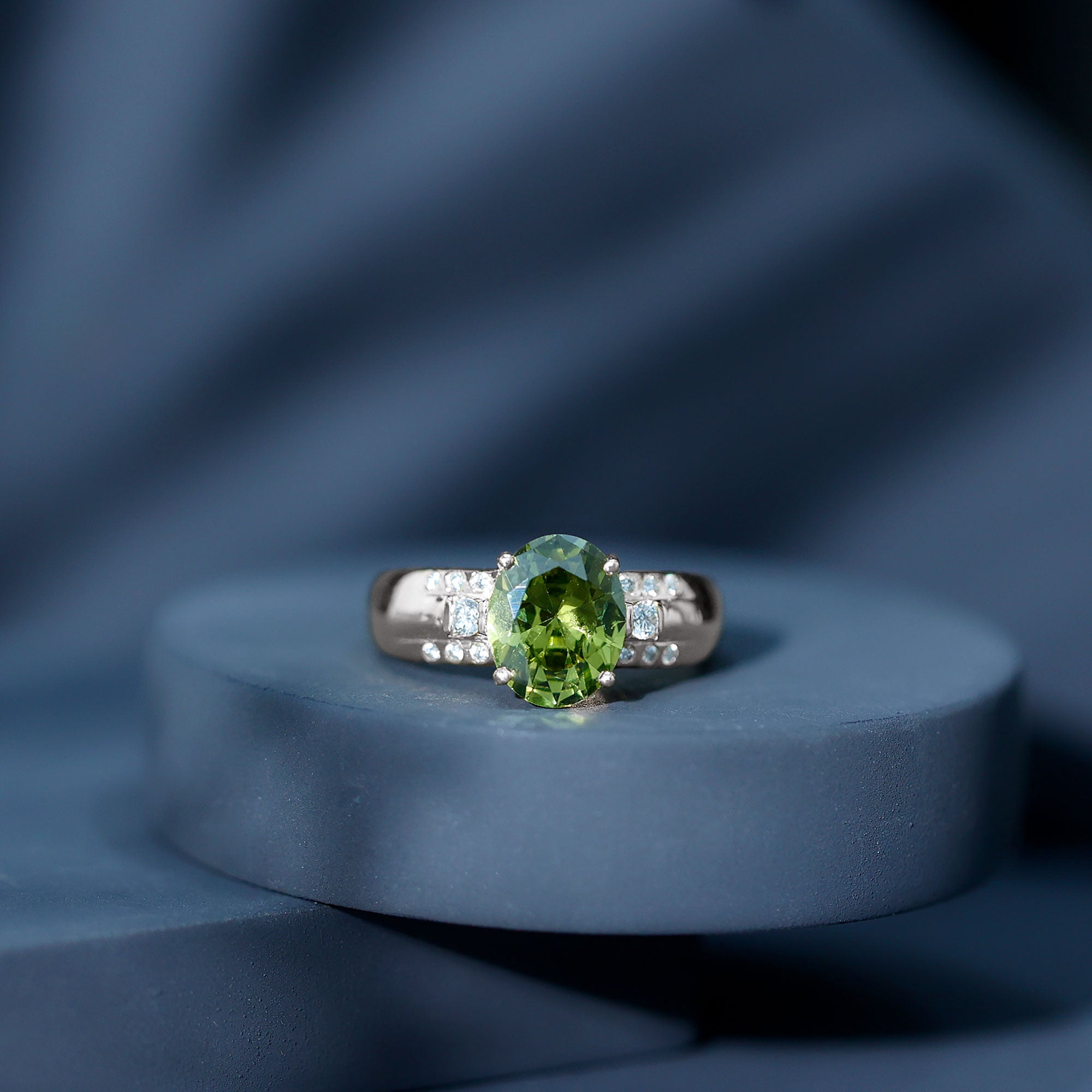 Lab Grown Green Sapphire Solitaire Oval Engagement Ring with Moissanite