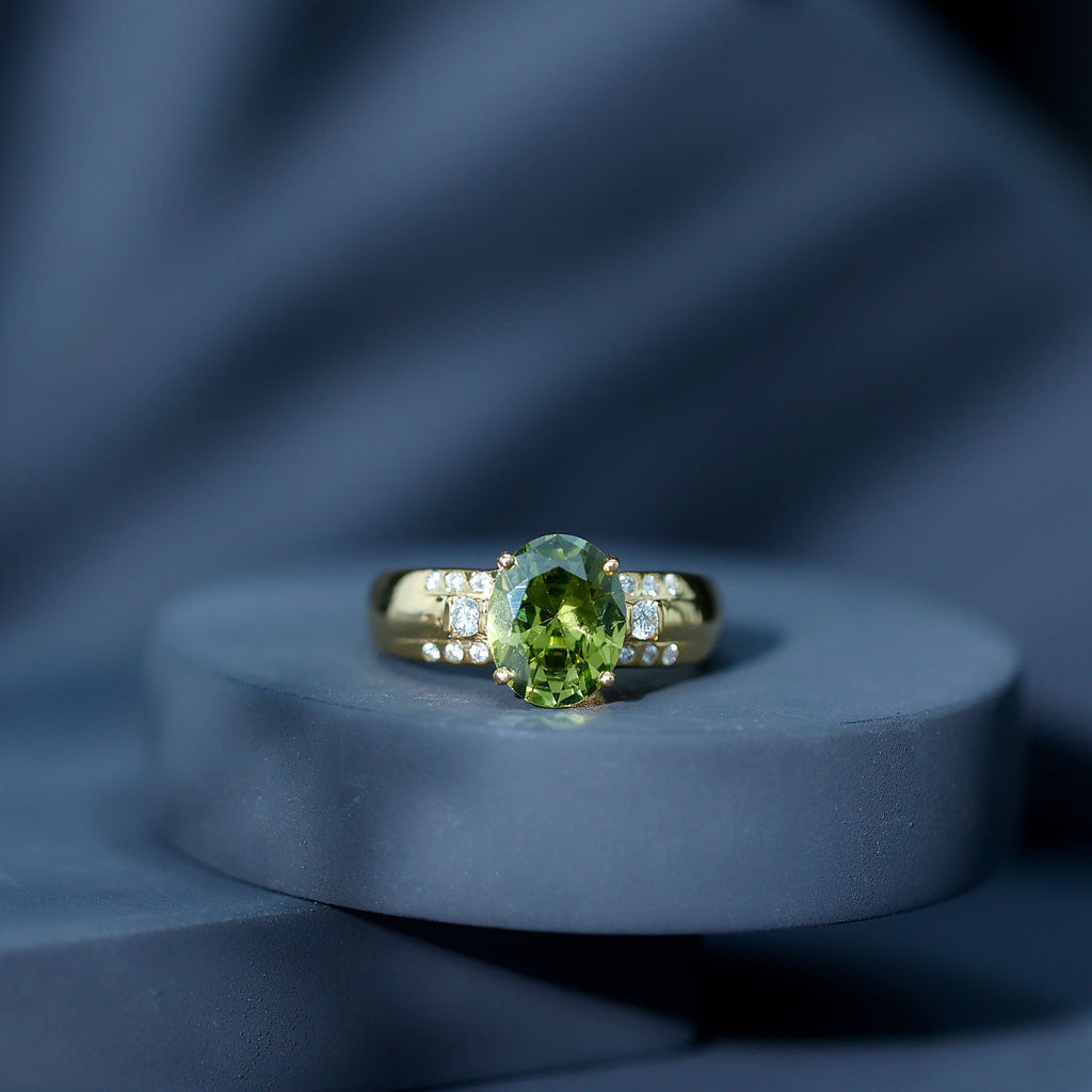 Lab Grown Green Sapphire Solitaire Oval Engagement Ring with Moissanite