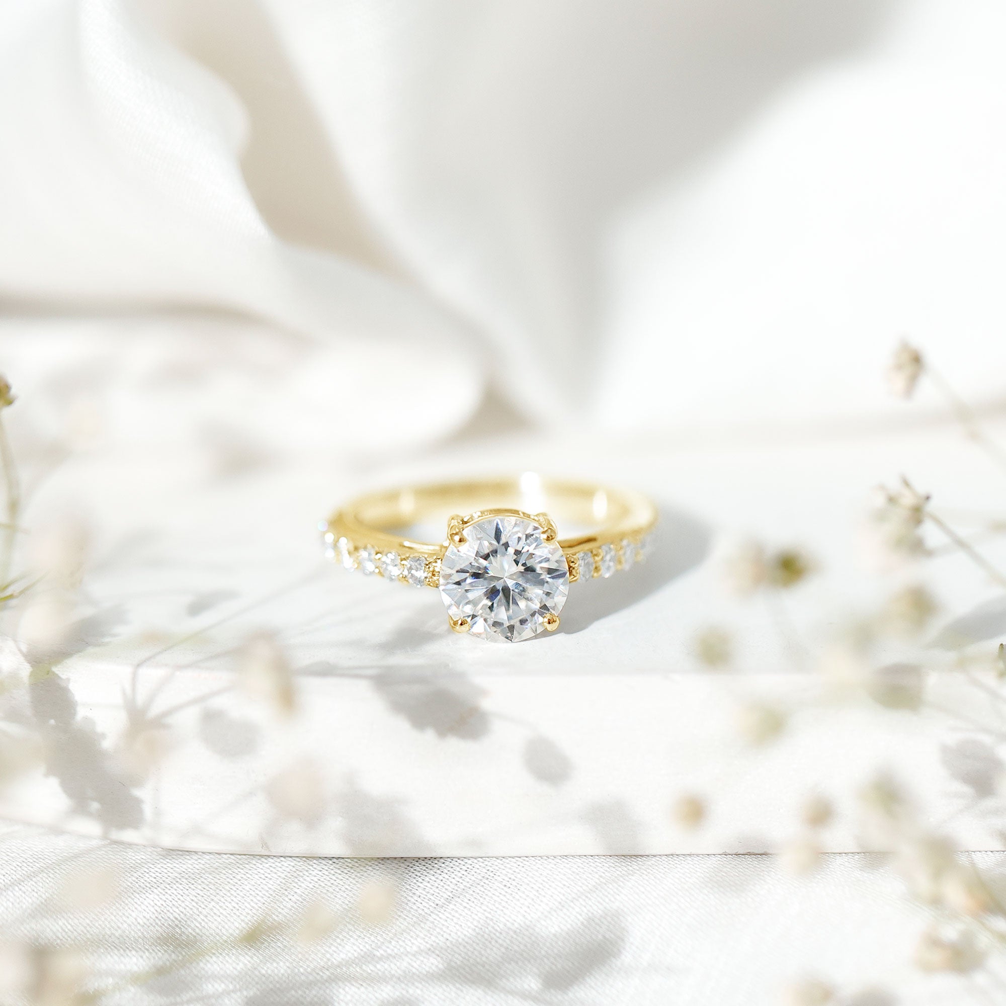 3 CT Round Shape Certified Moissanite Solitaire Engagement Ring