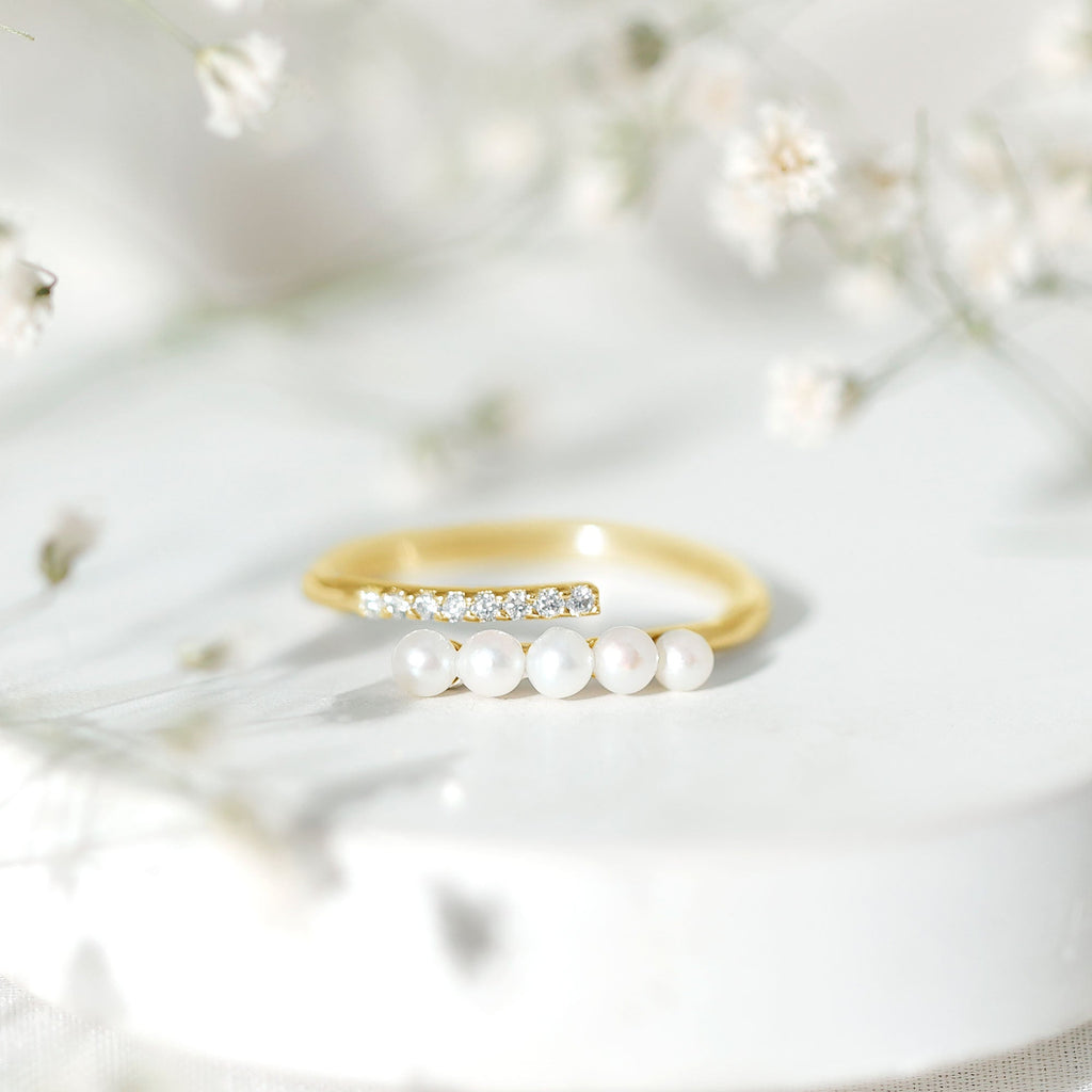 1/2 CT Freshwater Pearl and Diamond Wrap Ring