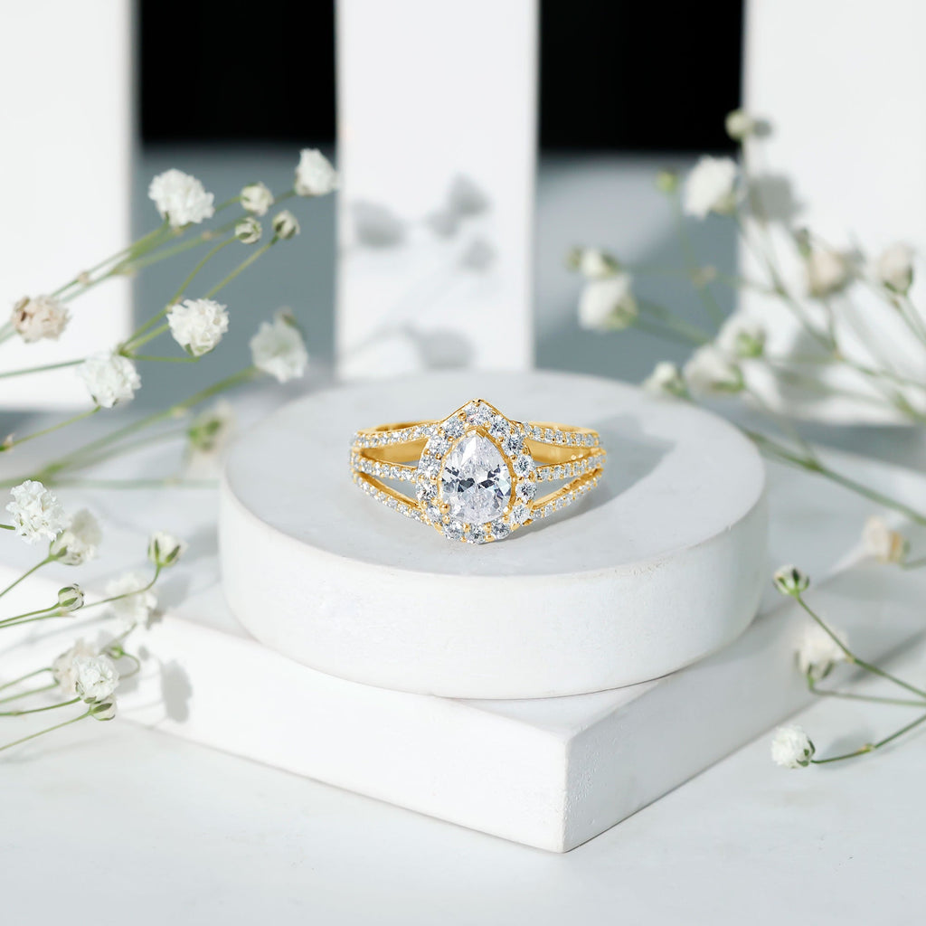 2.50 CT Split Shank Zircon Teardrop Engagement Ring