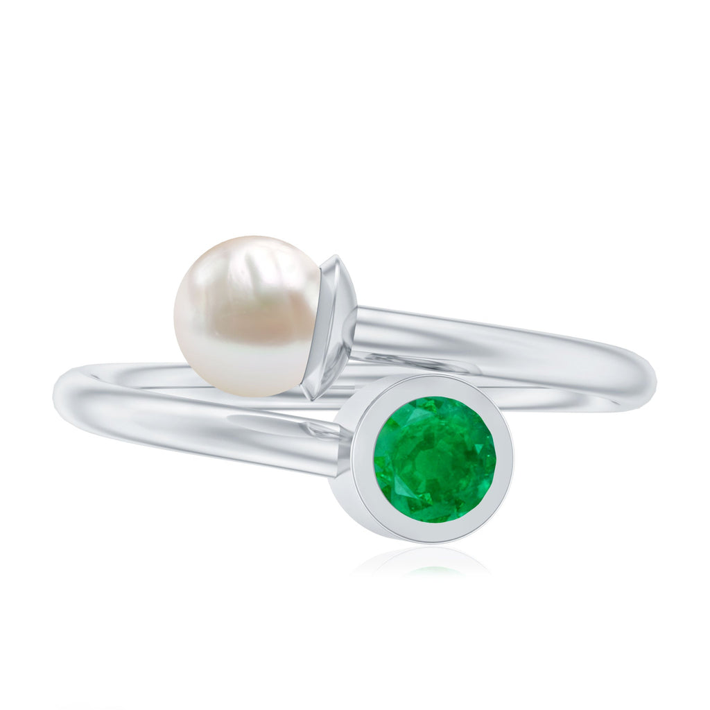 Toi et Moi Emerald and Freshwater Pearl Ring in Gold