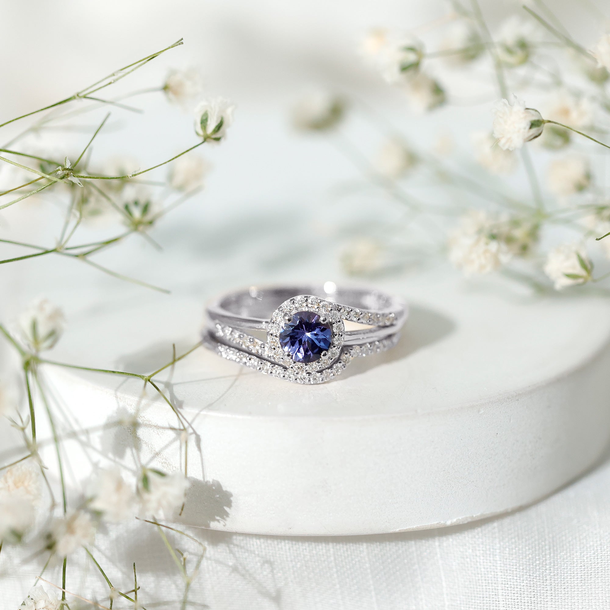 1 CT Minimal Tanzanite Engagement Ring with Diamond Enhancer