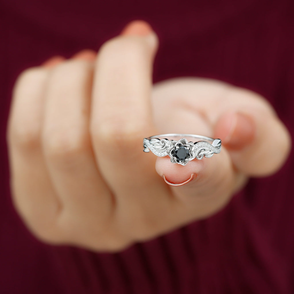 Real Black Spinel Blooming Flower Engagement Ring with Diamond
