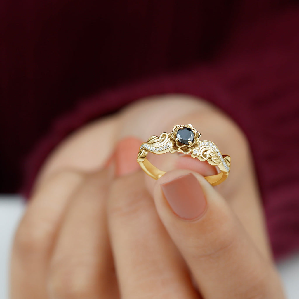 Real Black Spinel Blooming Flower Engagement Ring with Diamond