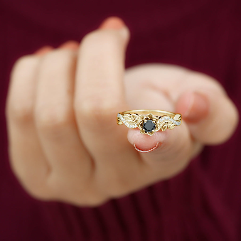 Real Black Spinel Blooming Flower Engagement Ring with Diamond