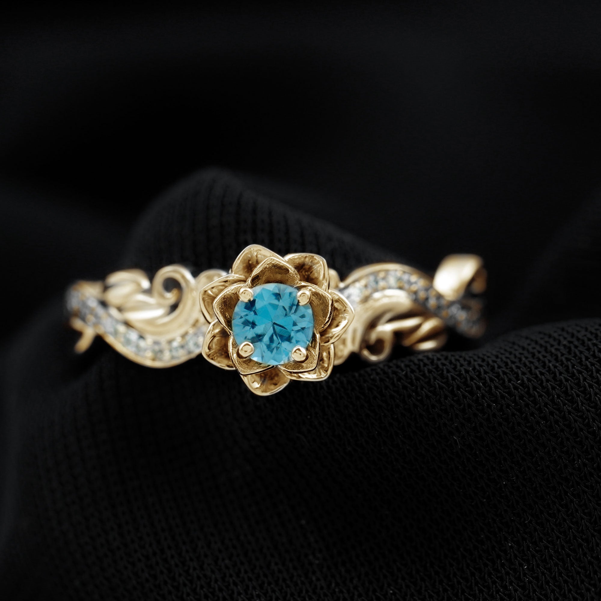 5mm Round Shape London Blue Topaz Nature Inspired Engagement Ring with Diamond