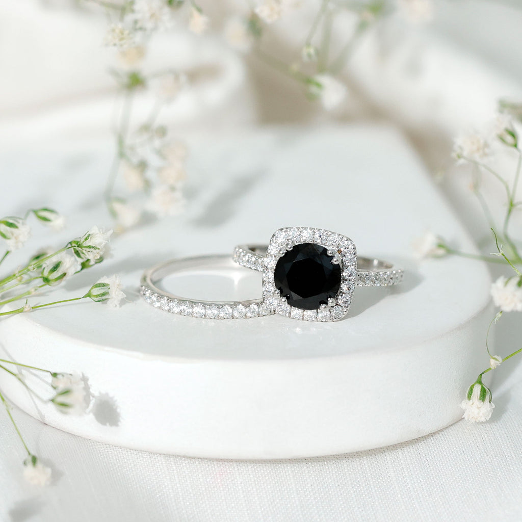 Round Created Black Diamond Classic Halo Ring Set with Moissanite