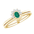 Oval Cut Lab Grown Emerald Wedding Ring Set with Diamond