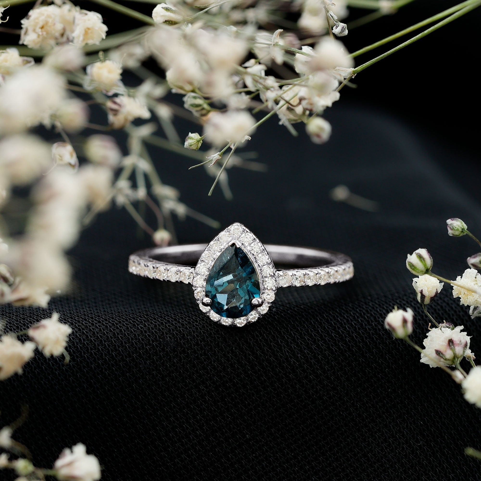 5X7mm Pear Shape London Blue Topaz Teardrop Engagement Ring with Moissanite Halo