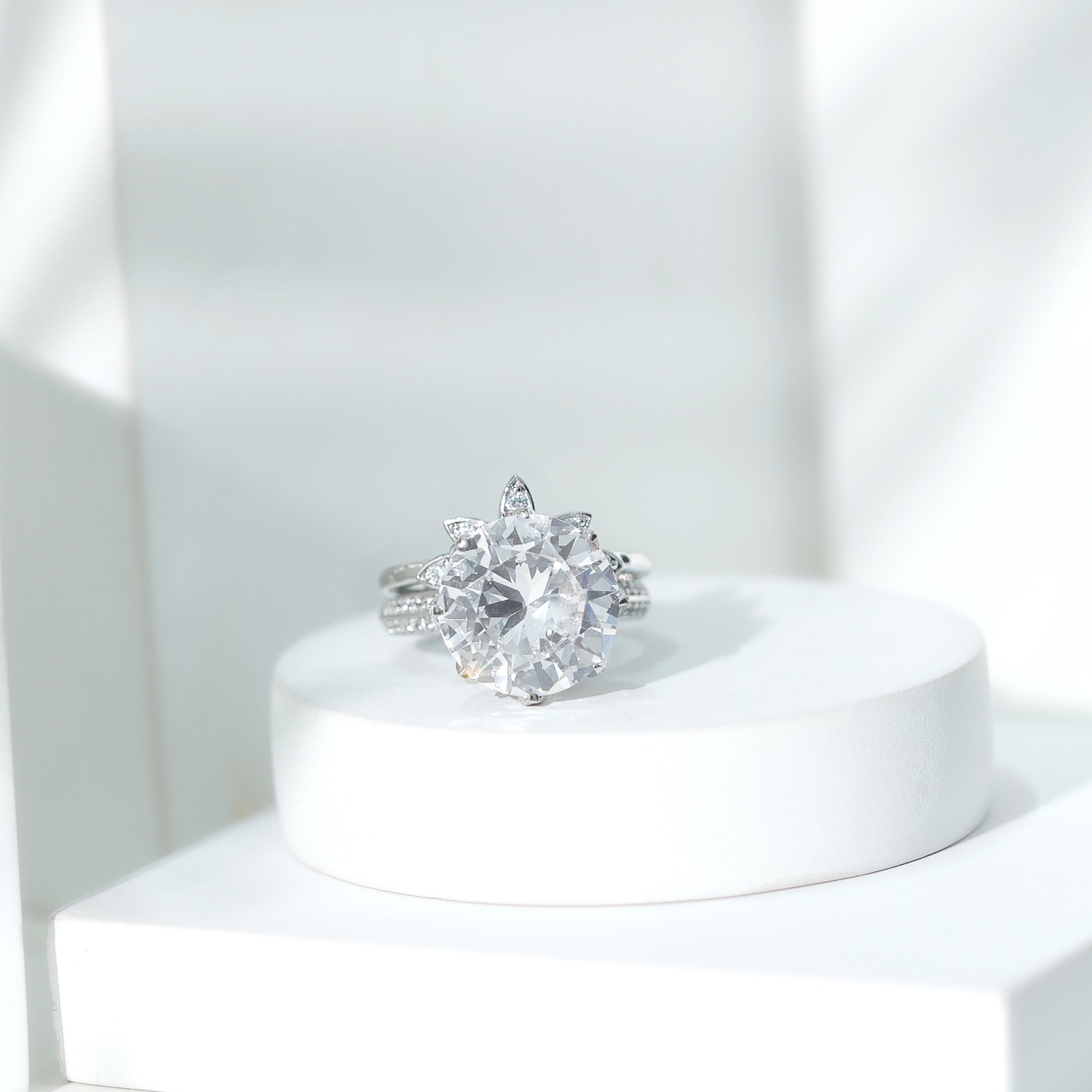10MM Round Moissanite Flower Engagement Ring With Enhancer