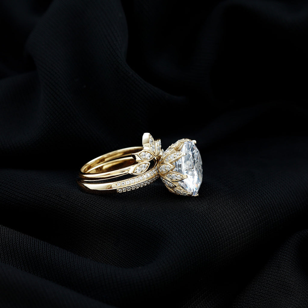 10MM Round Moissanite Flower Engagement Ring With Enhancer