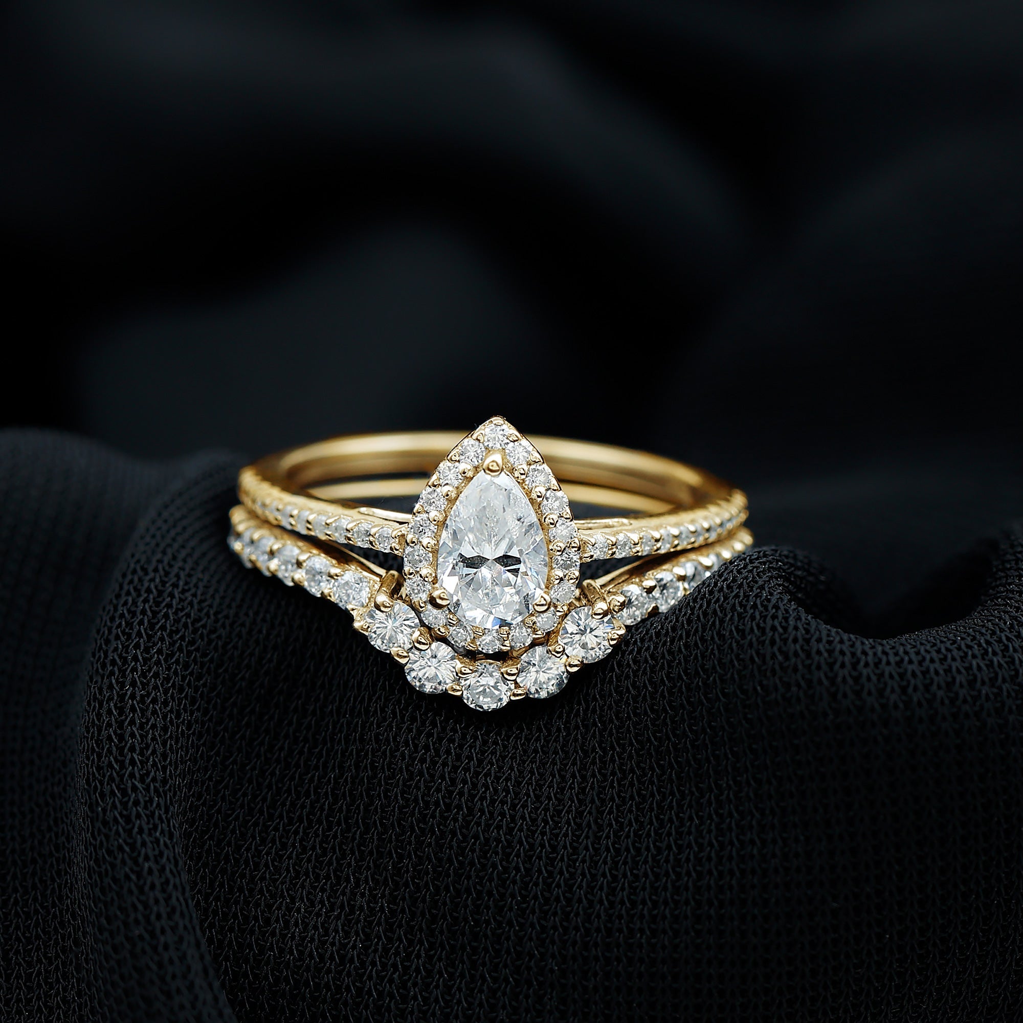 1.50 CT Certified Moissanite Designer Teardrop Ring Set