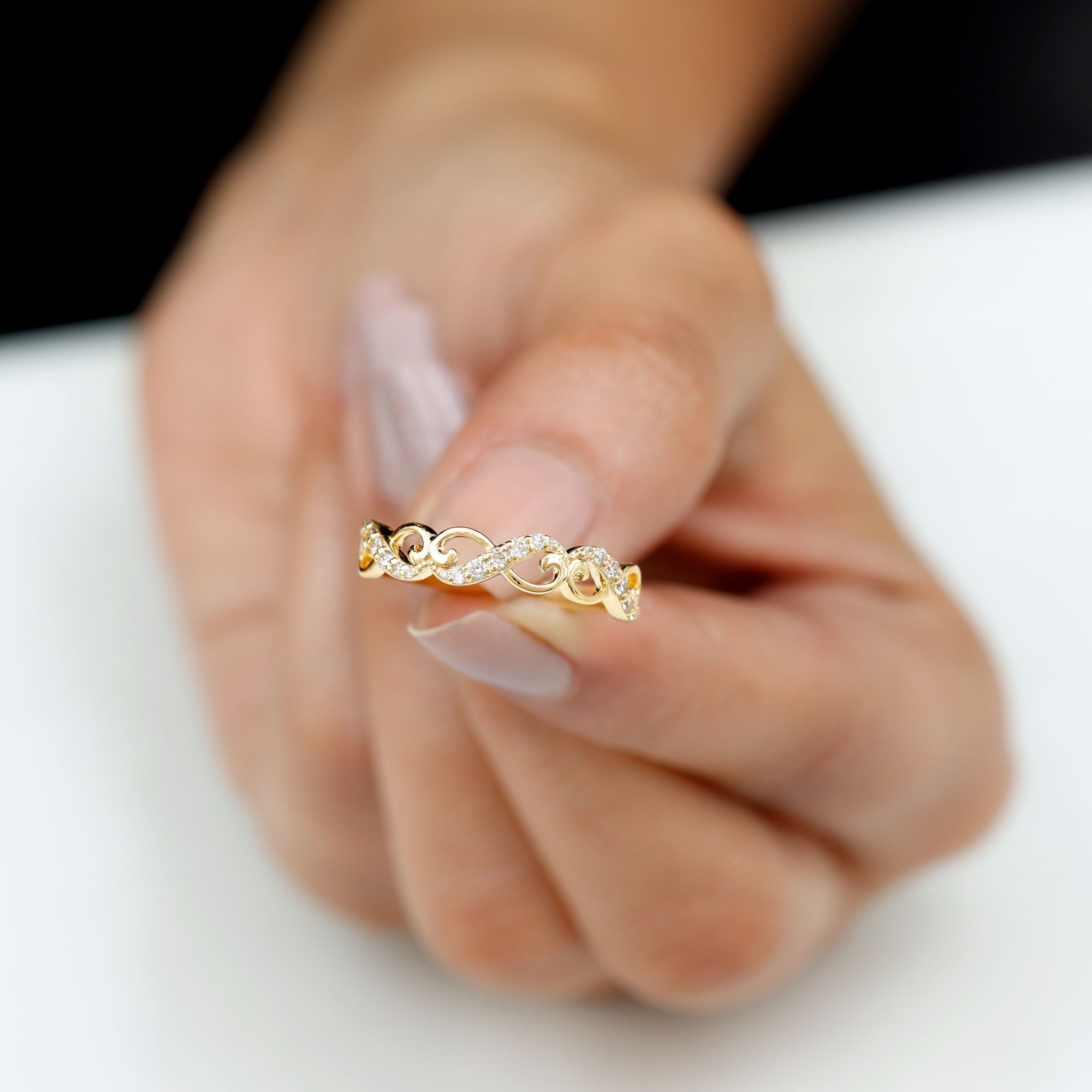 Vintage Inspired Moissanite Infinity Wedding Band Ring