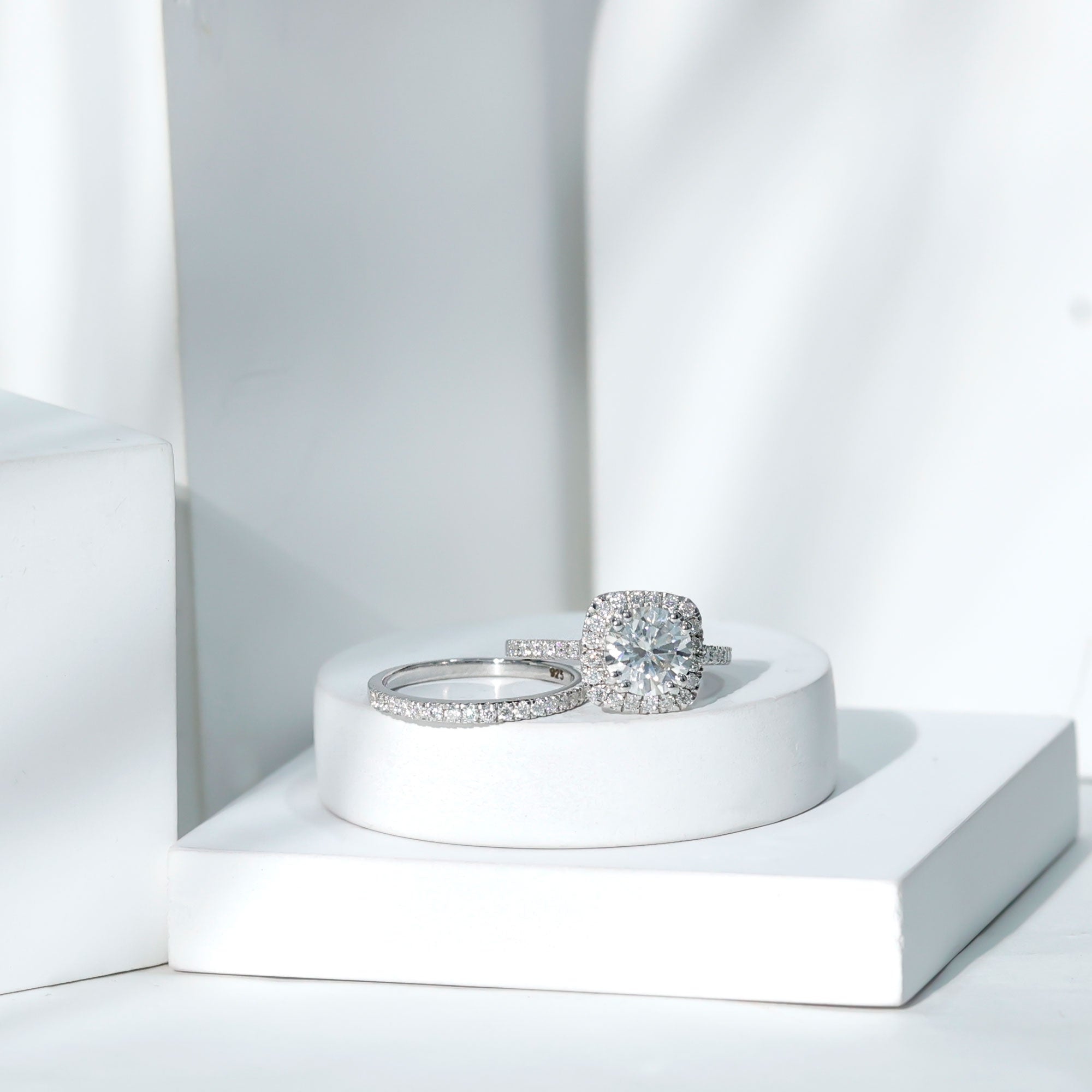 3 CT Round Cubic Zirconia Wedding Ring Set For Bride