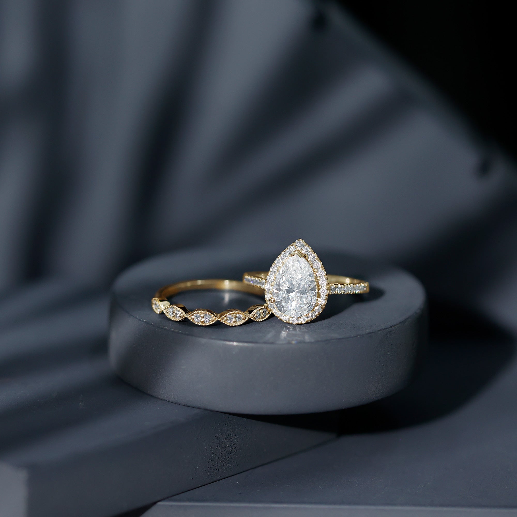 Designer Zircon Teardrop Wedding Ring with Enhancer Band
