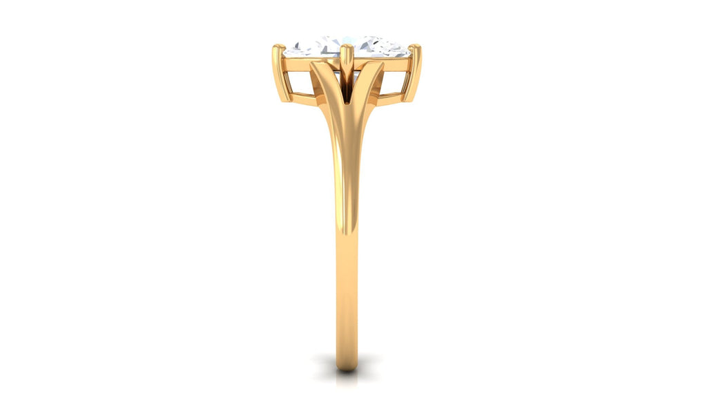 Oval Cut Moissanite Solitaire Engagement Ring in Split Shank