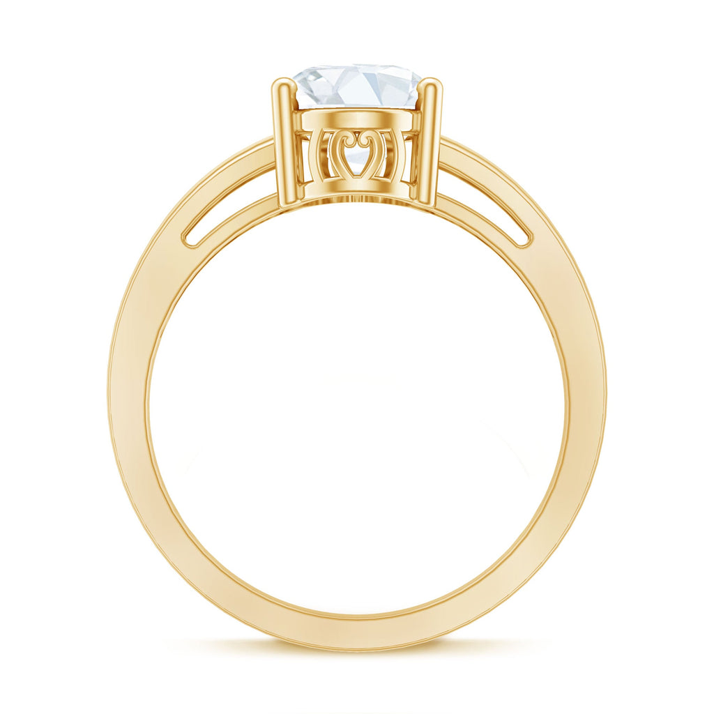 Solitaire Oval Cut Moissanite Split Shank Engagement Ring