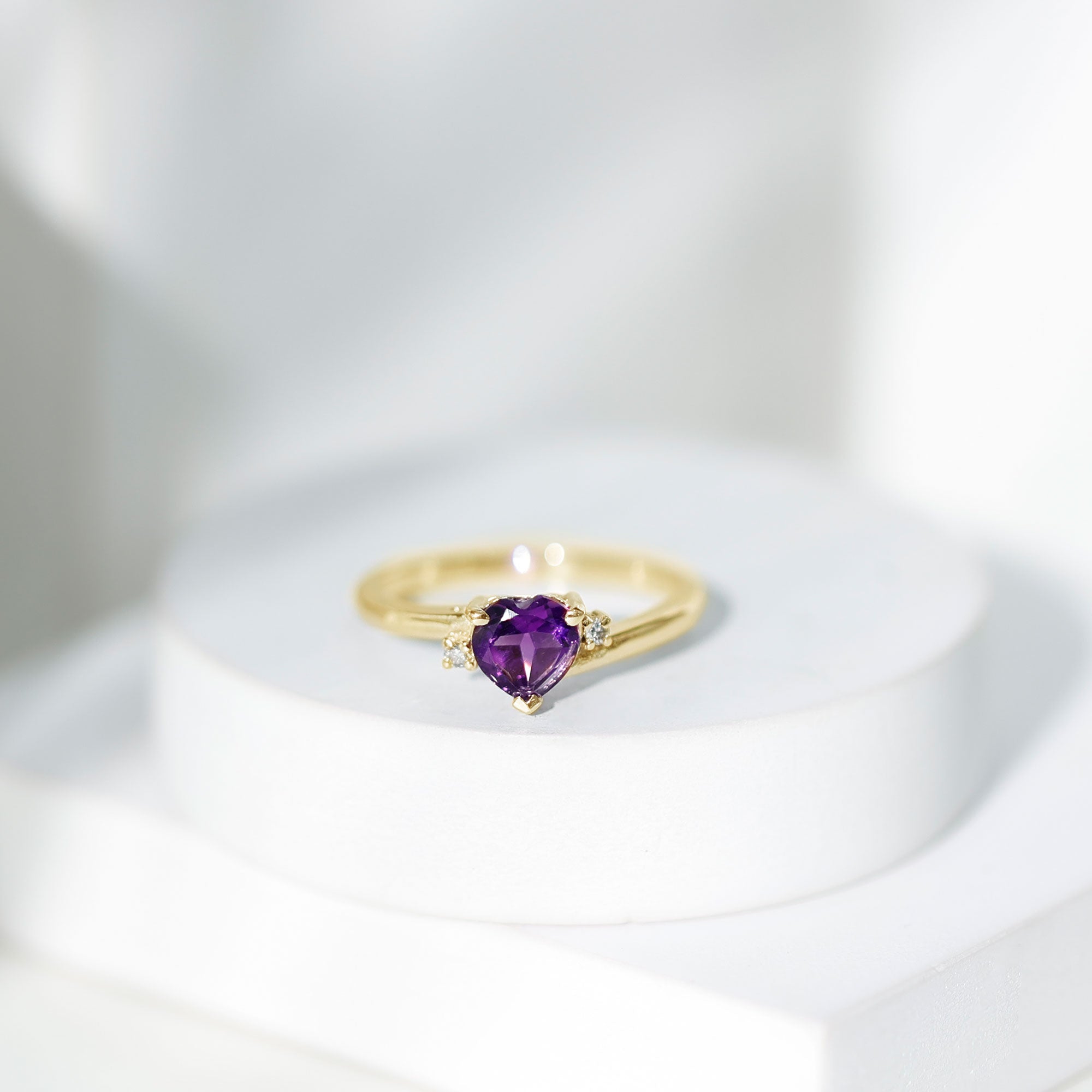 1 CT Heart Shape Amethyst Solitaire Promise Ring with Diamond