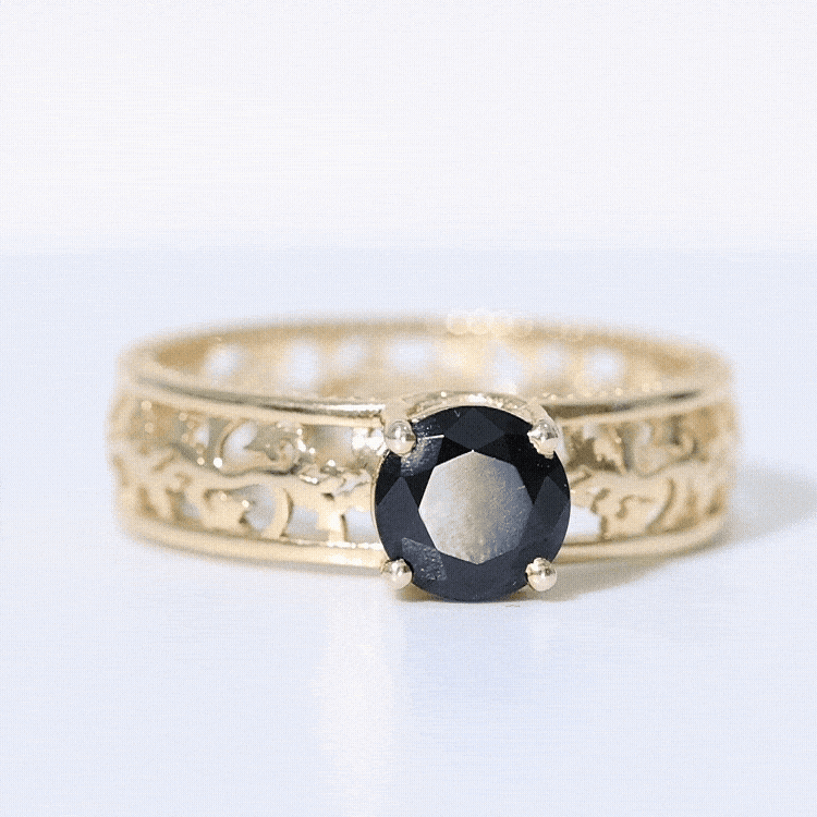 Black Onyx Solitaire Band Ring with Cut Work