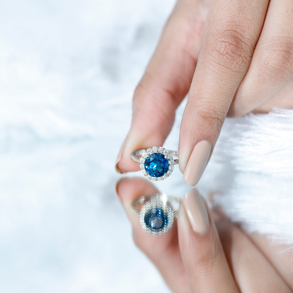 8mm Round London Blue Topaz Classic Engagement Ring with Moissanite Halo