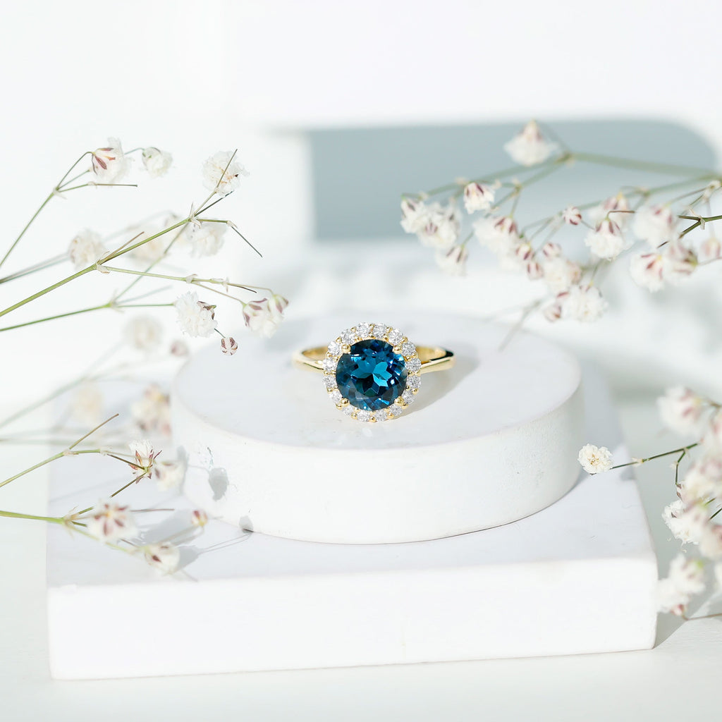 8mm Round London Blue Topaz Classic Engagement Ring with Moissanite Halo
