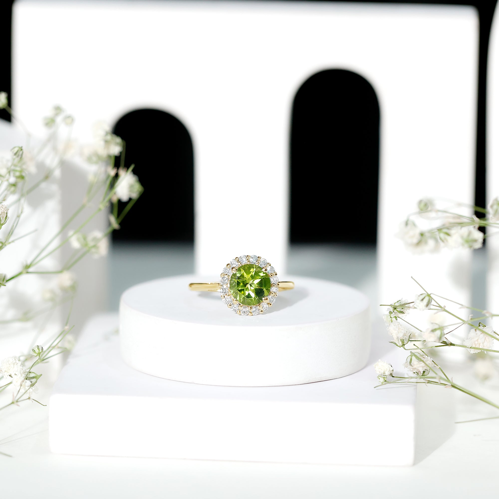 Round Peridot Simple Halo Engagement Ring with Diamond